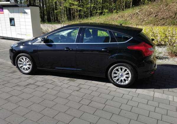 Ford Focus cena 25900 przebieg: 229000, rok produkcji 2011 z Swarzędz małe 466